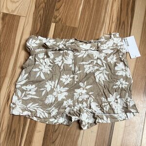 JustFab shorts NWT